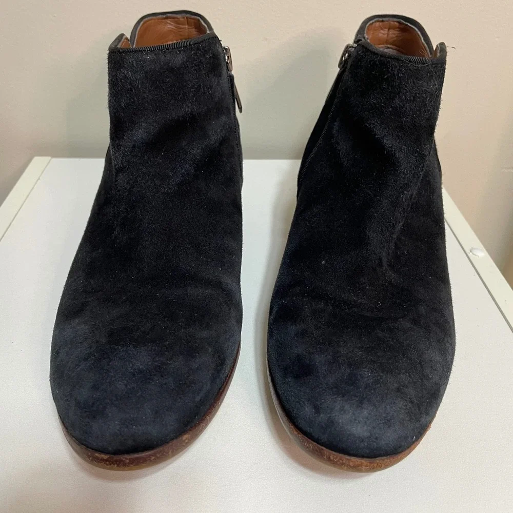 Sam‎ Edelman Black Suede Side Zip Low Block Heel Ankle Boots Women Size 5.5